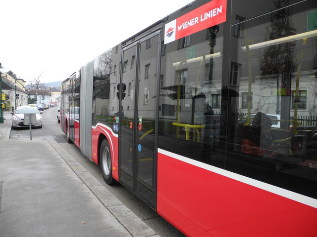 Das neue Flaggschiff der innovativen Busflotte der Wiener Linien in der Station