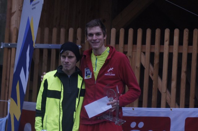 Gabriel Hein und Raphael Asamer (v.l.) bei der Siegerehrung | Foto: ULC Riverside Mödling