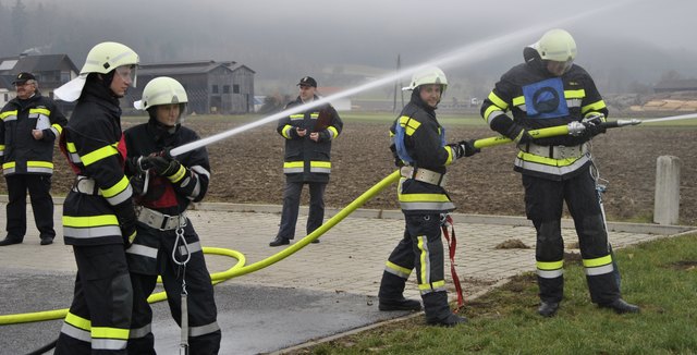 Hunderte Stunde wurde geübt und es hat sich ausgezahlt: Die FF Hirnsdorf absolvierte die Leistungsprüfung absolut erfolgreich.