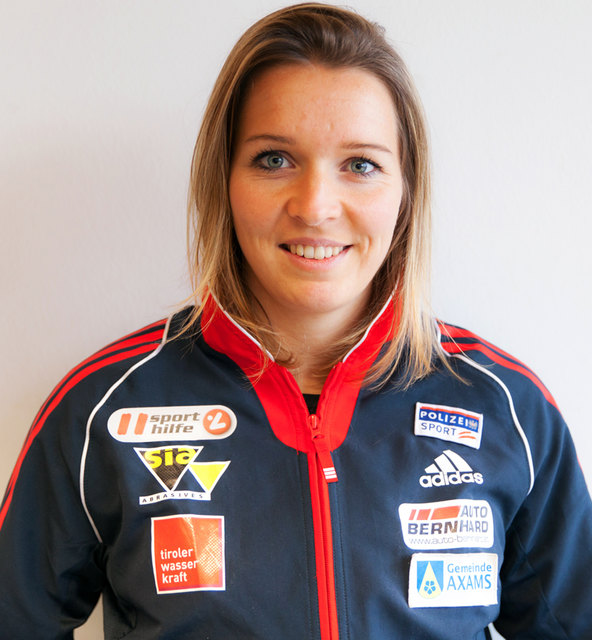 Christina Hengster will auf ihrer Heimbahn unter den Top-ten fahren!