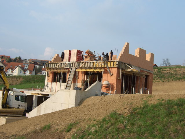 oh je, steht unser Haus schräg.... nein zum Glück war es nur die Fotoaufnahme!!!!