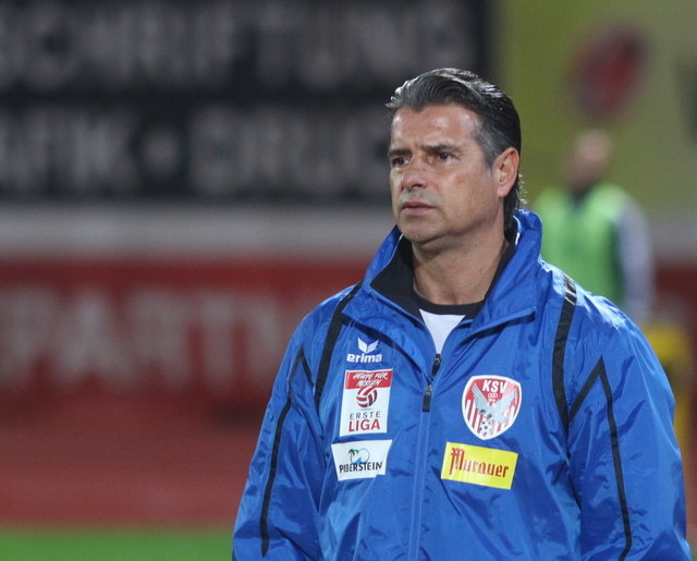 KSV Trainer Kurt Russ und seine Mannschaft trifft in Maria Lankowitz auf den Slowenischen Rekordmeister NK Maribor.