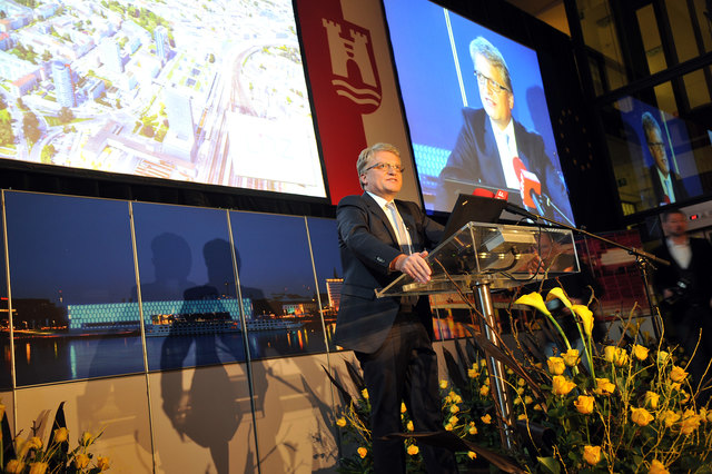 Klaus Luger informierte in seiner Rede über die Herausforderungen des kommenden Jahres. | Foto: Stadt Linz