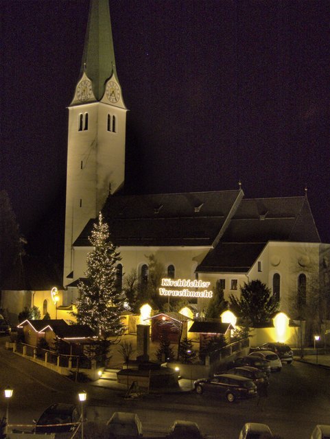 Ich bin für Ratschläge und Meinungen, Hilfestellungen dankbar, besonders jenen, die HDR-Erfahrung haben!
