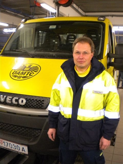 ÖAMTC-Pannenfahrer Peter Prinz und seine Kollegen rückten von den Stützpunkten Zwettl, Gmünd und Waidhofen zu insgesamt 4.300 Panneneinsätzen aus.
