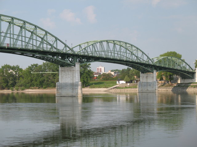 Maria-Valeria-Brücke (2006 neu errichtet)