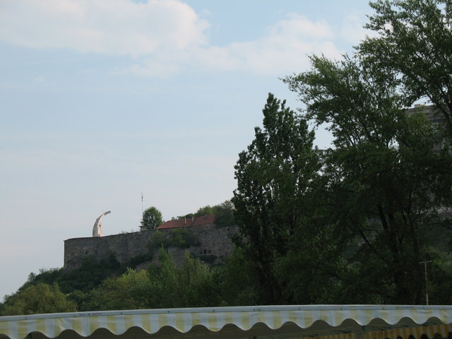 Blick zum Denkmal