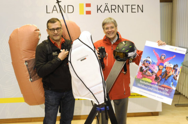 Skisicherheit - Amt der Kärntner Landesregierung.Verhaltensrichtlinien für Skifahrer und Snowboarder.Markus Hudobnik und LH Dr. Peter Kaiser | Foto: fritzpress