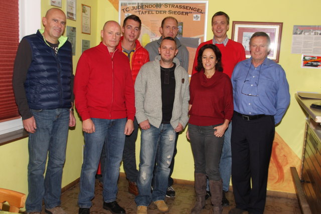 Von links: Pitter Reinhard, Fleck Johannes, Zahornik Franz, Diensleder Thomas, Jaritz Dietmar, Haindl Marianne, Mitterhammer Wolfram, Wohlkönig Otto