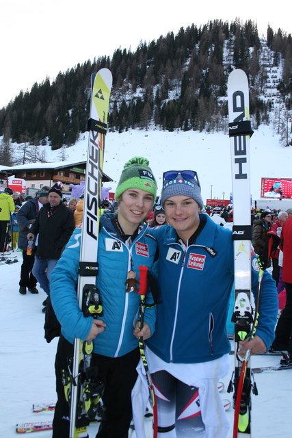 Nici Schmidhofer (links) und Ramona Siebenhofer waren in Zauchensee im Weltcupeinsatz. | Foto: KK