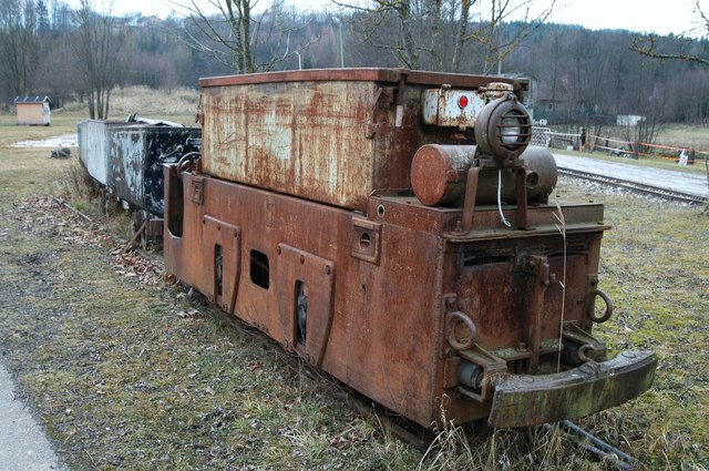 der etwas vernachlässigte Rest des Bahnhofes in Hinterschlagen Ampflwang
