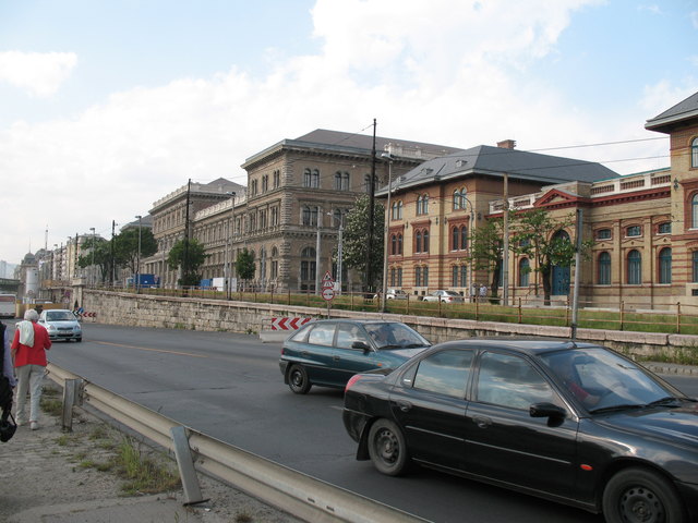 Stadtansicht neben der Anlegestelle