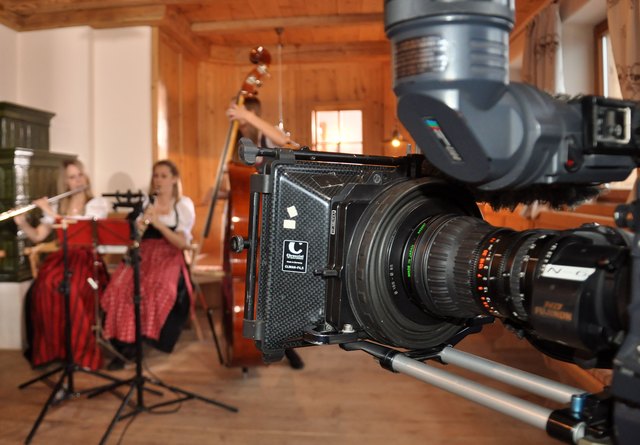Die Musiklehrerinnen bei den Film- und Tonaufnahmen für den "Heute auf Tour"-Film.
