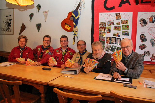 Gerty Huber, Gernot Mevec, Roland Stadler, Manfred Ertl, Günter Kiermaier, Pater Franz.