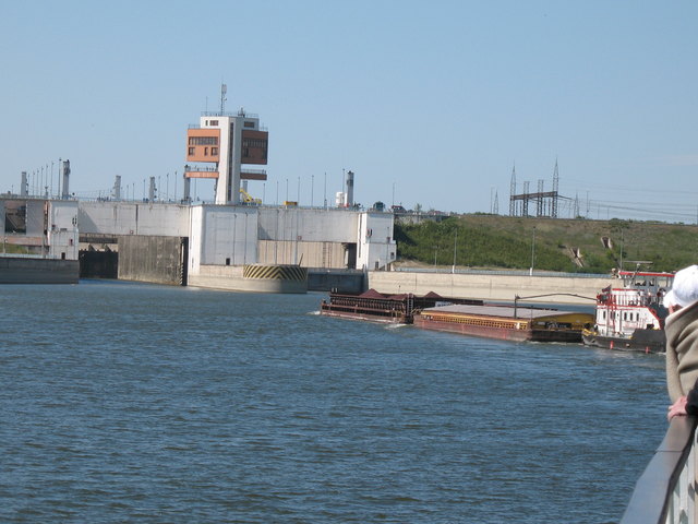Richtung Schleuseneinfahrt