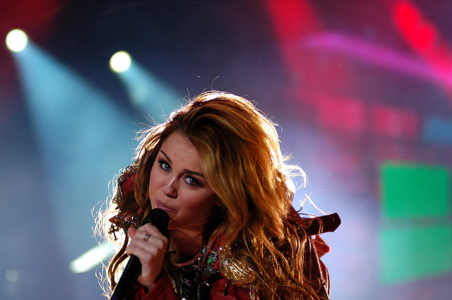 Miley Cyrus vor ihrer großen Verwandlung | Foto: rodrigodizzlecciko/CC BY 2.0