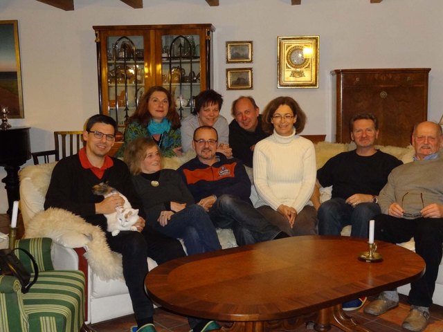 1. Reihe v.l.n.r.: GR Winfried Süß, Mag. Renate Ott, Peter Schneiderbauer, GRin Gabriele Holinek, Helmuth Multerer, Prof. Dr. Jörg Ott
2. Reihe v.l.n.r.: Ulla Surliner-Multerer, Mag. Kerstin Schneiderbauer, GGR. Mag. Michael Glaser