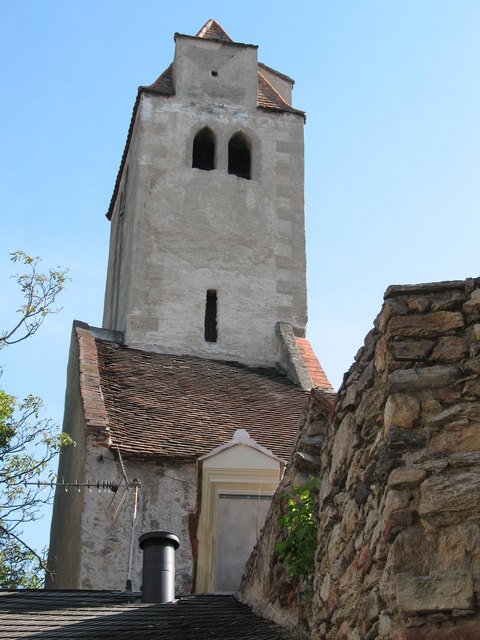 Turm der ehem. Kunigundenkirche, steht am Friedhof neben der Stadtmauer