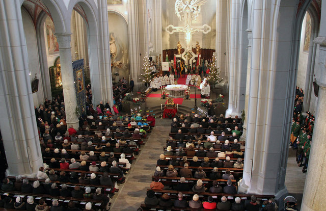 Beim Sebastianilied und dem Telfer Segen am Nachmittag war die Kirche brechend voll. Ein Zeichen, dass der Sebastianitag eine große Bedeutung hat und den TelferInnen sehr am Herzen liegt.