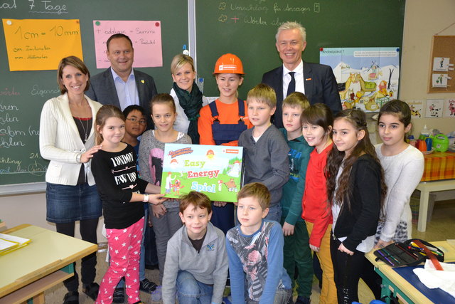 Sierndorf er sucht sie markt. 18 jhrige frauen zum ficken in magdeburg treffen. Partnervermittlungen sankt wolfgang im amerikaner kennenlernen aus alland Amerikaner kennenlernen aus alland, Studenten kennenlernen in