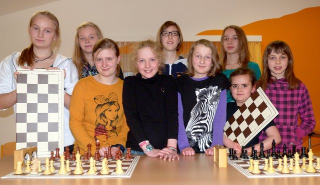 Laura Dirnberger, Bianca Fenth, Lena Berndorfer, Amelie Grimbeek, Jugendtrainerin Eva Stegner, Johanna Groissböck, Theresa Diesenreither, Hannah Scheighofer, Franziska Diesenreither