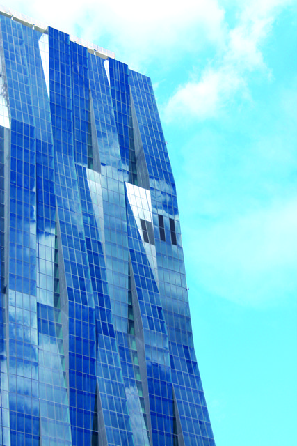 Das höchste Gebäude Österreichs – der DC Tower in Wien – wurde rundum mit Eckelt Glas verkleidet. | Foto: Glassolutions Eckelt