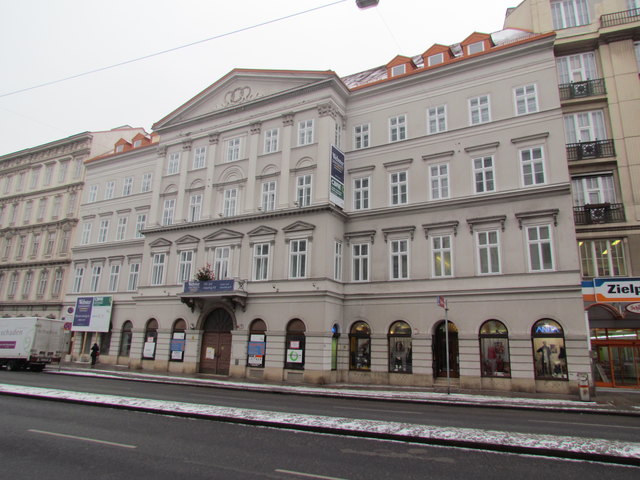 Das Palais Wenkheim in der Praterstraße 23 wird ab Herbst zum Standort der Webeter-University | Foto: Gerhard Krause