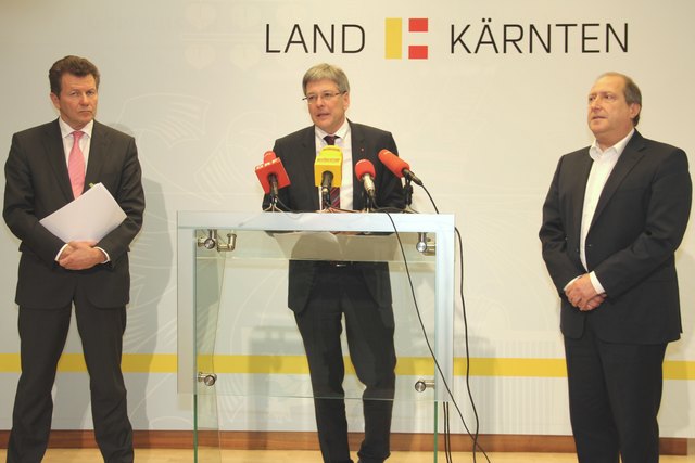 LR Waldner, LH Kaiser und LR Holub bei der Pressekonferenz