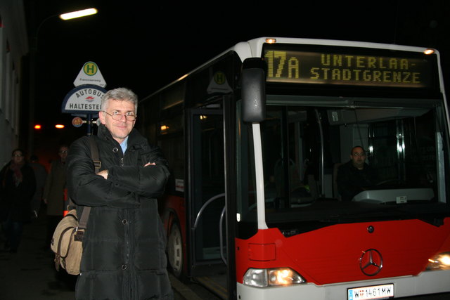 Häufiger unterwegs ist der 17A ab März. Anrainer Erich Guzmits freut sich über diese Verbesserung.