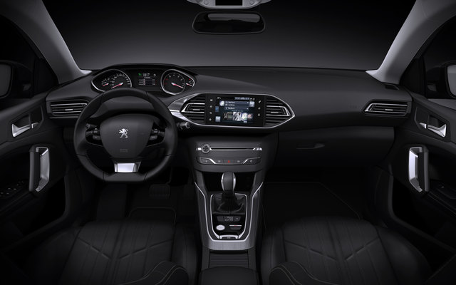 Klar strukturiertes i-Cockpit | Foto: Peugeot