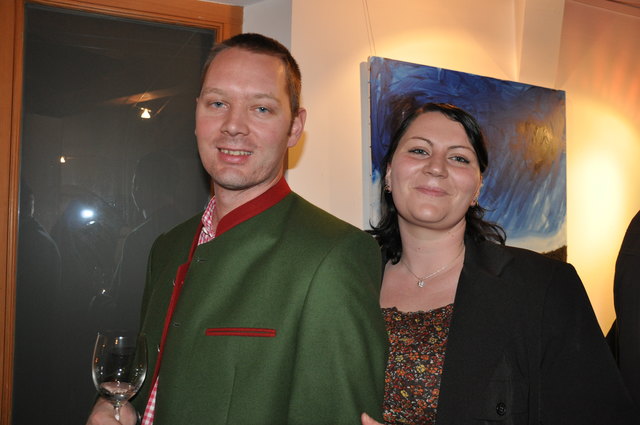 Ingrid und Franz Haunold waren bei der Vernissage des Universalkünstlers Ru Krieger in der Galerie M dabei.