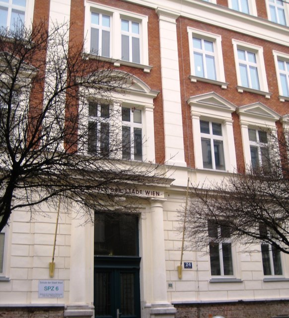 450.000 Euro fließen in die Sanierung des Sozialpädagogischen Zentrums in der Mittelgasse.