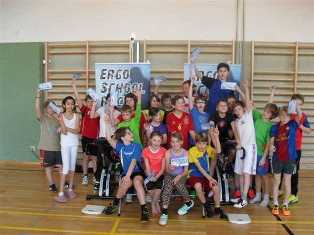 Zum ersten Mal stellte sich der Schoolrace am BG/BRG Stainach ein. Über 600 Schüler machten mit. | Foto: Ergo School Race