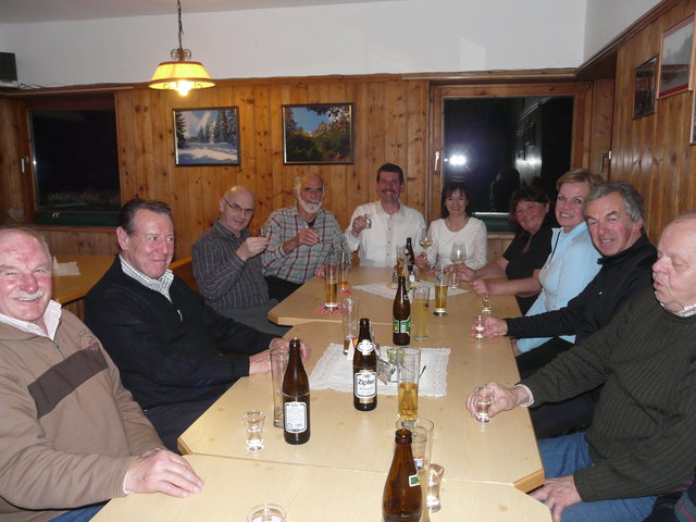 nach dem Essen gibt's a Schnapsl!