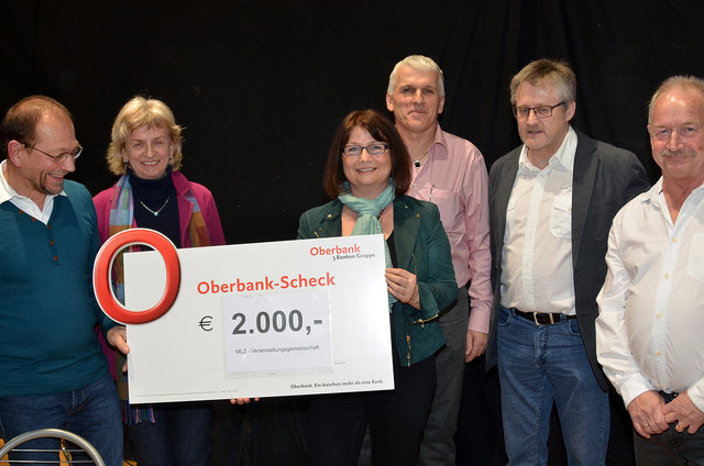 Heinrich Huemer, Gusti Huemer und Brigitte Swoboda von der Lebenshilfe Braunau mit Erich Mühlegger, Franz Zeilinger und Josef Lepitschnik vom MLZ. | Foto: Vorich