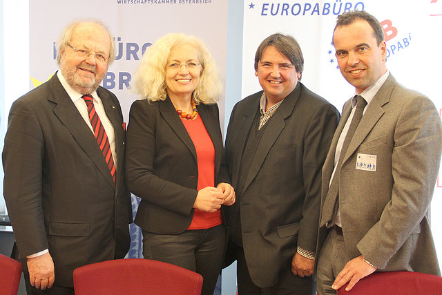V.l.: BIM Hans Werner Frömmel, EU-Abgeordnete Karin Kadelbach, NAbg. Josef Muchitsch und Robert Schmid. | Foto: Trabi