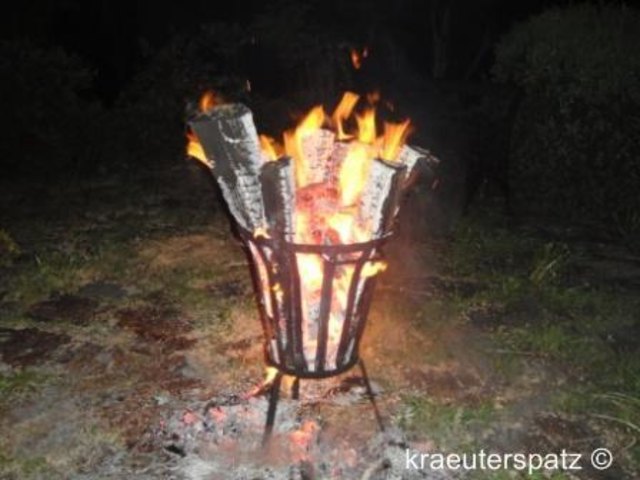 Feuerkorb für die Walpurgisnacht