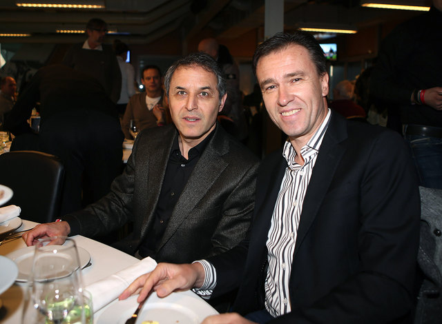 Hoher Besuch: Teamchef Marcel Koller (l.) weilte am Samstag in Liebenau und schaute sich mit Sturm-Boss Chrisitan Jauk das Match an. Im Interview spricht der Präsident Klartext. | Foto: GEPA