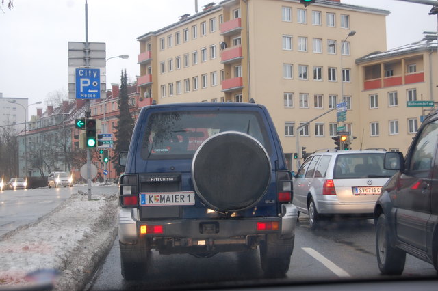 Autolenker erkennen nicht, wie lange der Abbiegepfeil nach links noch auf grün ist