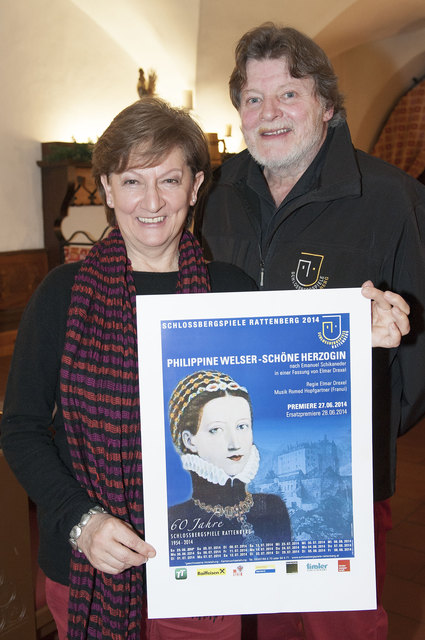 Es ist eine alte Tradition des Schlossbergs, die Geschichten von großen Persönlichkeiten wieder zu Leben zu erwecken. Mit „Philippine Welser“ folgt der Theaterverein mit Obfrau Claudia Lugger und Mitorganisator Werner Klikova dieser Tradition. | Foto: Grießenböck
