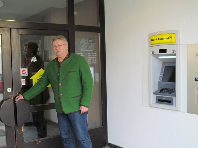 DIe Aufrechterhaltung des Bankomaten ist das Mindestziel von Ortschef Josef Kutrovatz. | Foto: Privat