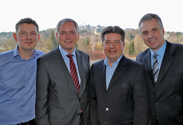 Landesgeschäftsführer Roland Schwandner, Gesundheitsminister Alois Stöger, Landesparteivorsitzender Reinhold Entholzer, Landesgeschäftsführer Christian Horner. | Foto: SPÖ OÖ