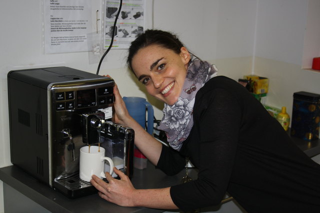 Ohne Kaffee geht bei WOCHE-Redakteurin Lisa Pötler eigentlich gar nichts – spannende Wochen kommen da auf ihre Kollegen zu ...