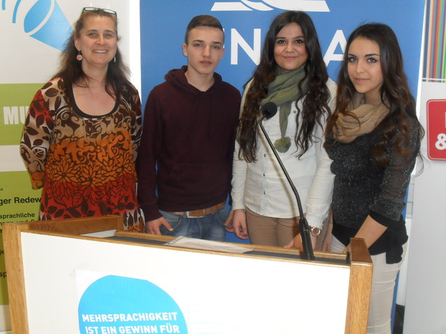 Sag's Multi: Sonja Lammerhuber, Besim Dauti, Rümeysa Kazanci und Esra Conkur | Foto: KulturBauStelle