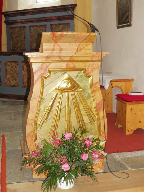 Ein Detail vom Altarraum