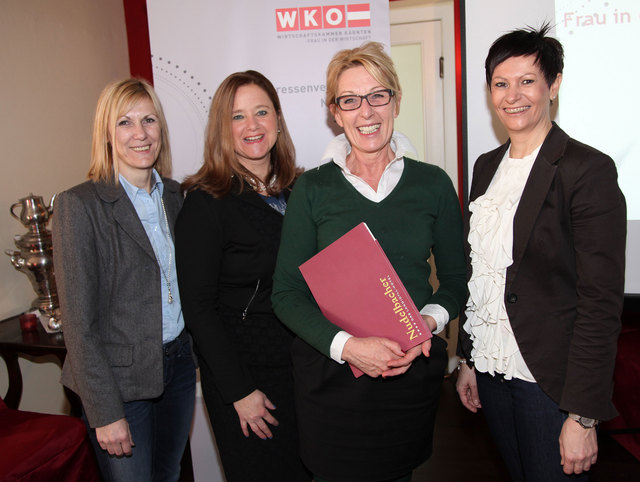 FiW-Geschäftsführerin Claudia Prodinger, Susanne Laggner-Primosch, Renate Krappinger vom Hotel Nudelbacher und FiW-Vorsitzende Renate Huber. | Foto: Schusser