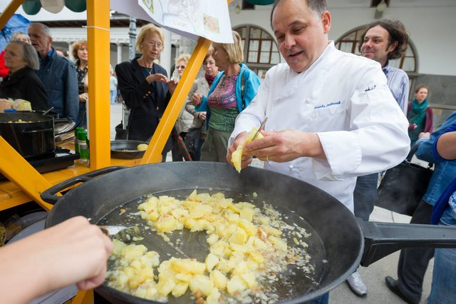 Kulinarik aus ganz Slowenien am Laibacher Markt: am 21. und 28. März | Foto: visitljubljana.com