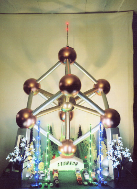 August Raudner baute mehr als zwei Jahre lang an "seinem" Atomium, dem Wahrzeichen von Brüssel. | Foto: KK