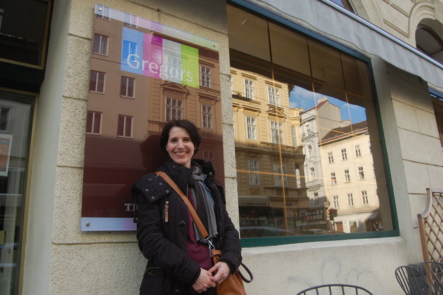 An der Konditorei Gregors liebt Tanja Ghetta nicht nur die Mehlspeisen, sondern auch das große Fenster, durch das man den Mitarbeitern beim Arbeiten zusehen kann.