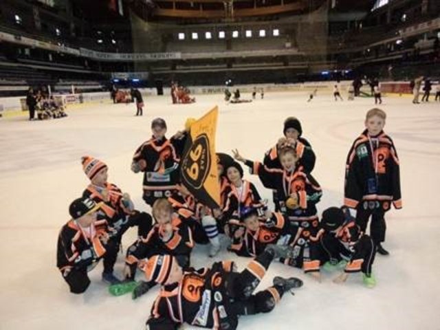Die U8-Mannschaft der Graz 99ers feierte ihren Erfolg. | Foto: Graz 99jrs